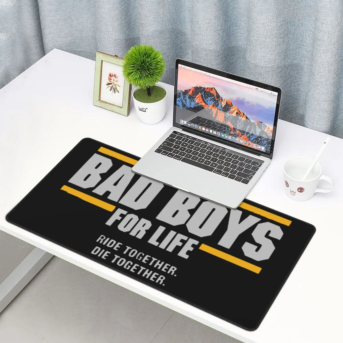 Коврик для мыши Bad Boys For Life, Нескользящий Резиновый коврик для мыши для геймеров
Коврик для мыши Bad Boys For Life, Нескользящий Резиновый коврик для мыши для геймеров