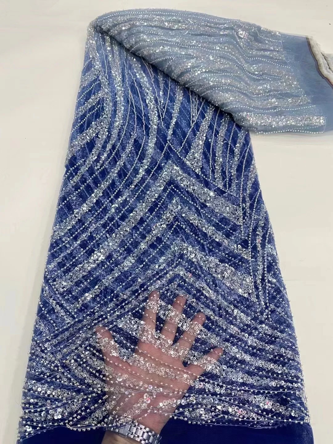 New Arrival Beaded French Net Lace fabric Royal blue African Tulle Lace Fabrics With Sequins Embroidery For Party Dress
New Arrival Beaded French Net Lace fabric Royal blue African Tulle Lace Fabrics With Sequins Embroidery For Party Dress