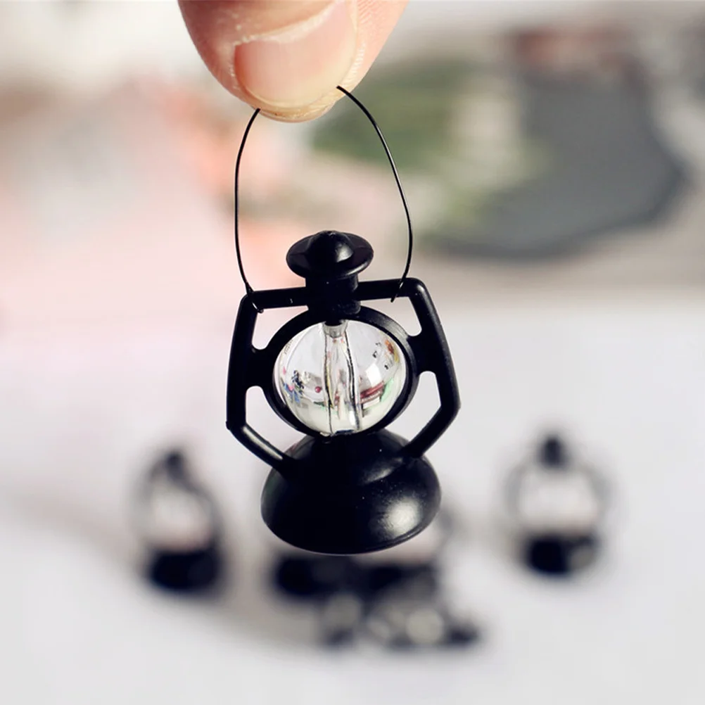Dollhouse Miniature Food Play Scene Hanging Kerosene Lamp Decor Mini-lantern Light Models
Dollhouse Miniature Food Play Scene Hanging Kerosene Lamp Decor Mini-lantern Light Models