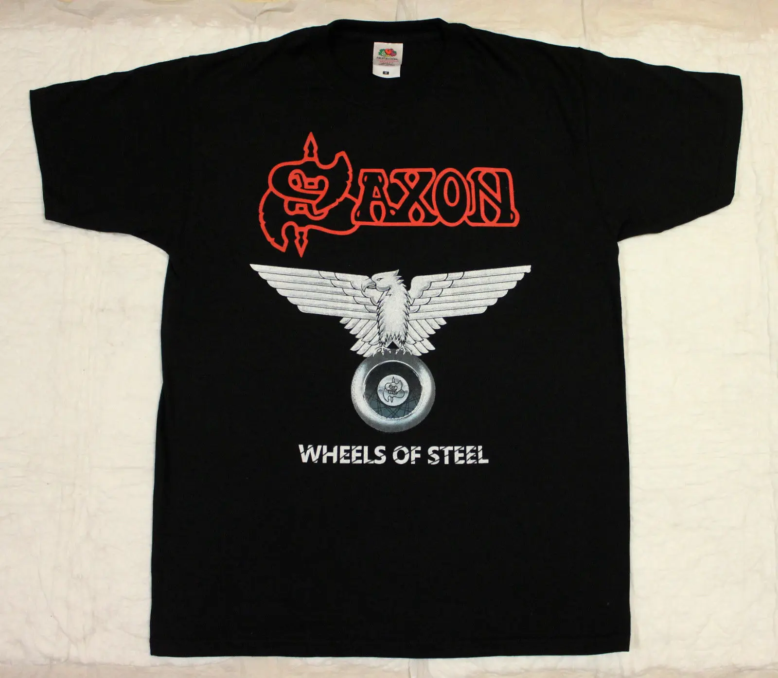 New Saxon Sacrifice Uk Heavy Metal Rock Band Men'S White T-Shirt Size S To 3Xl 2017 New Fashion Men'S T Shirts Short Sleeve
New Saxon Sacrifice Uk Heavy Metal Rock Band Men'S White T-Shirt Size S To 3Xl 2017 New Fashion Men'S T Shirts Short Sleeve