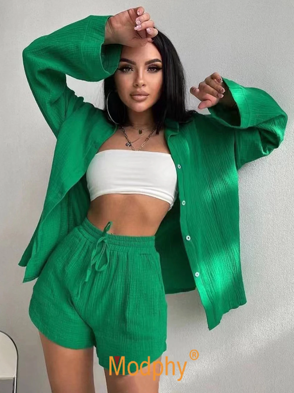 Women's Home Clothes Solid Long Sleeve Shirt Tops and Loose High Waisted Mini Shorts Two Piece Set Pajamas
Women's Home Clothes Solid Long Sleeve Shirt Tops and Loose High Waisted Mini Shorts Two Piece Set Pajamas
