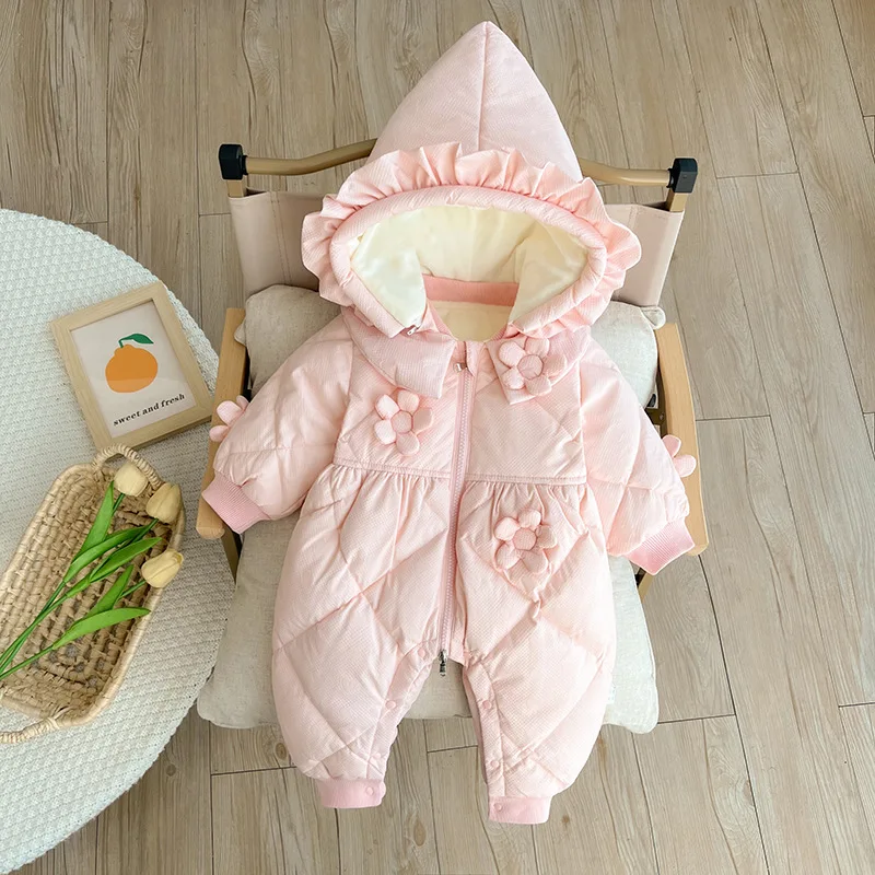 2023 Korean Winter Newborn Girls Hoodie White Duck Down Warm Soft Warm Casual Baby Girls Onesies 3D Flower Infant Girls Bodysuit
2023 Korean Winter Newborn Girls Hoodie White Duck Down Warm Soft Warm Casual Baby Girls Onesies 3D Flower Infant Girls Bodysuit