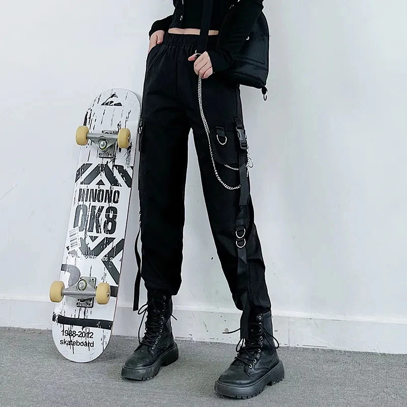 MEXZT Women Black Cargo Pants Fashion Elastics High Waist Harem Pants Pockets Jogger Casual Trousers with Chain Punk Streetwear
MEXZT Women Black Cargo Pants Fashion Elastics High Waist Harem Pants Pockets Jogger Casual Trousers with Chain Punk Streetwear