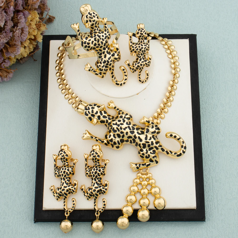 Fashion Black Leopard Jewelry Set for Woman African Gold Color Trend Earrings Necklace Bracelet Ring Bold Design Halloween Gift
Fashion Black Leopard Jewelry Set for Woman African Gold Color Trend Earrings Necklace Bracelet Ring Bold Design Halloween Gift