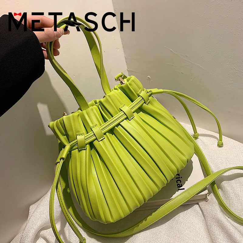 METASCH PU Leather Small Bucket Shoulder Bags With Pleats For Women 2022 Summer Handbag And Purses Folds Crossbody Bag Cute Tote
METASCH PU Leather Small Bucket Shoulder Bags With Pleats For Women 2022 Summer Handbag And Purses Folds Crossbody Bag Cute Tote