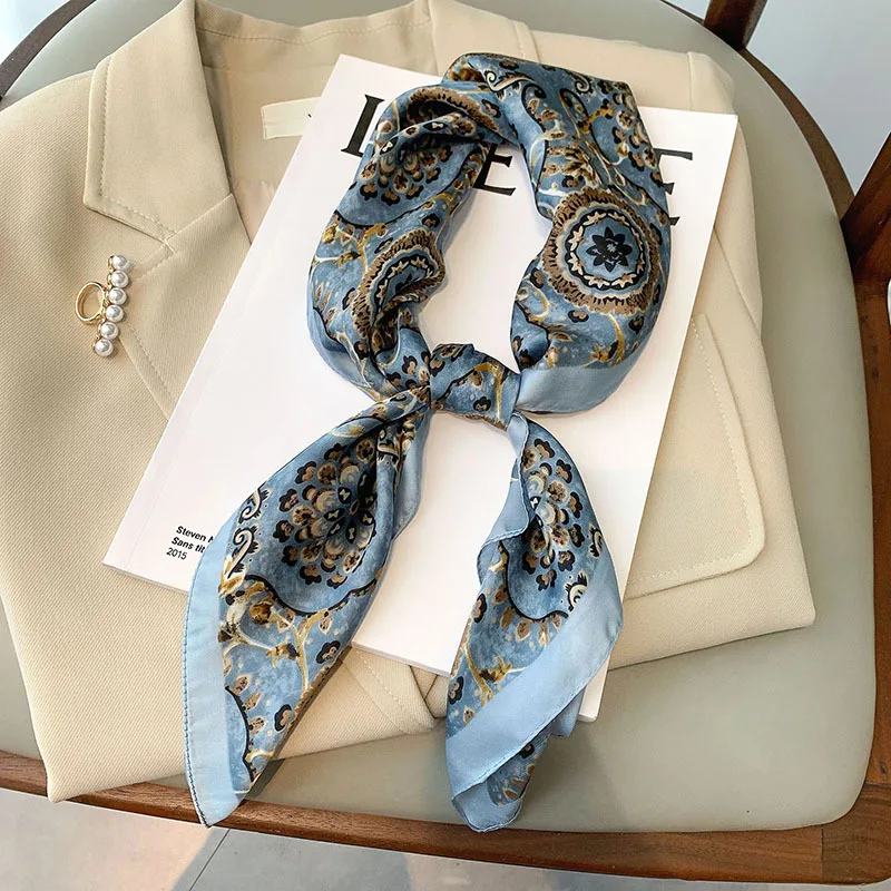 2022 Print Satin Shawl Beach Stole Designer Silk Square Scarf Women Neck Tie Female Wrap Headkerchief Hijab Hair Echarpe Bandana
2022 Print Satin Shawl Beach Stole Designer Silk Square Scarf Women Neck Tie Female Wrap Headkerchief Hijab Hair Echarpe Bandana