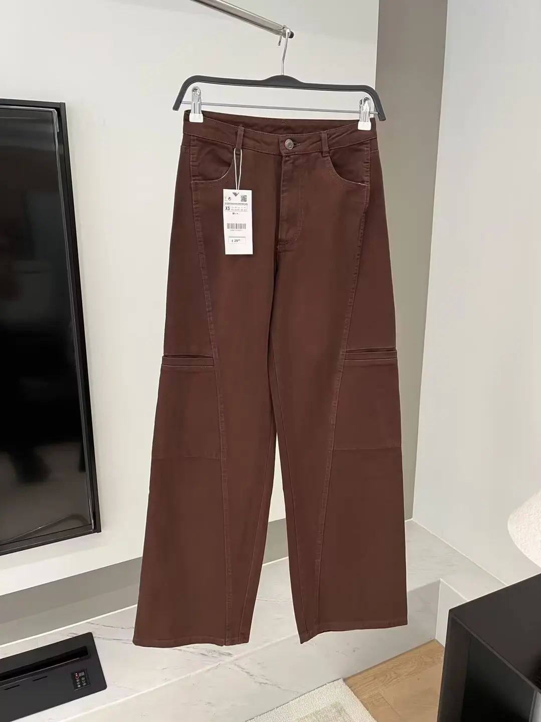 Women 2023 New Chic Fashion Pants Vintage High Waist Waist Side Pockets Female Mid-waist overalls
Women 2023 New Chic Fashion Pants Vintage High Waist Waist Side Pockets Female Mid-waist overalls