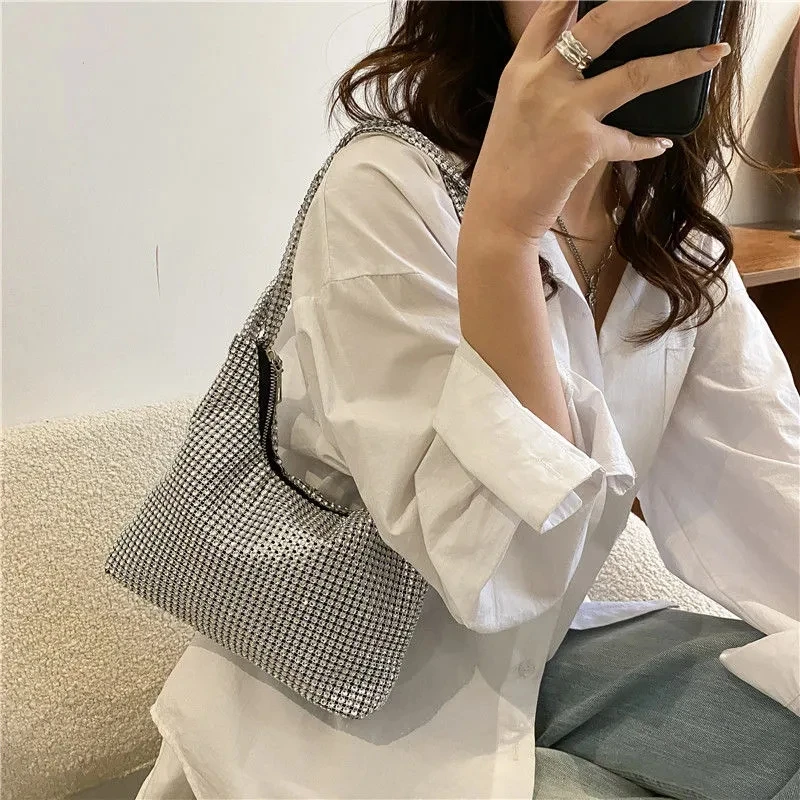Handle Rhinestone Evening Clutch Crystal Dinner Wedding Purses and Totes Luxury Designer Shopper Shoulder Bags Wedding Handbags
Handle Rhinestone Evening Clutch Crystal Dinner Wedding Purses and Totes Luxury Designer Shopper Shoulder Bags Wedding Handbags