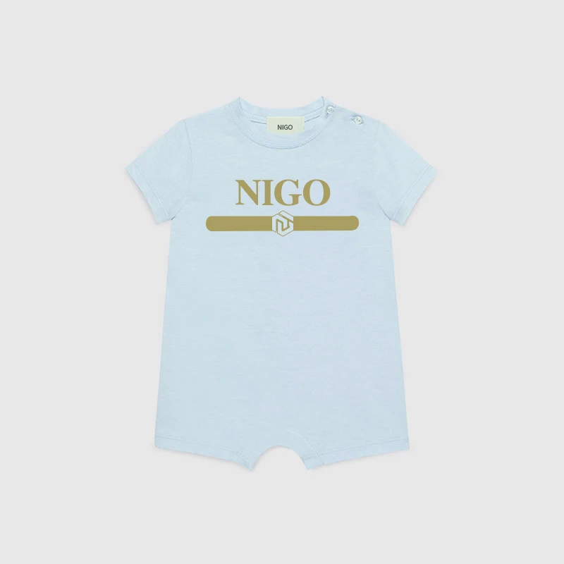 Детское весенне-летнее синее боди NIGO с коротким рукавом и буквенным принтом # nigo32195
Детское весенне-летнее синее боди NIGO с коротким рукавом и буквенным принтом # nigo32195