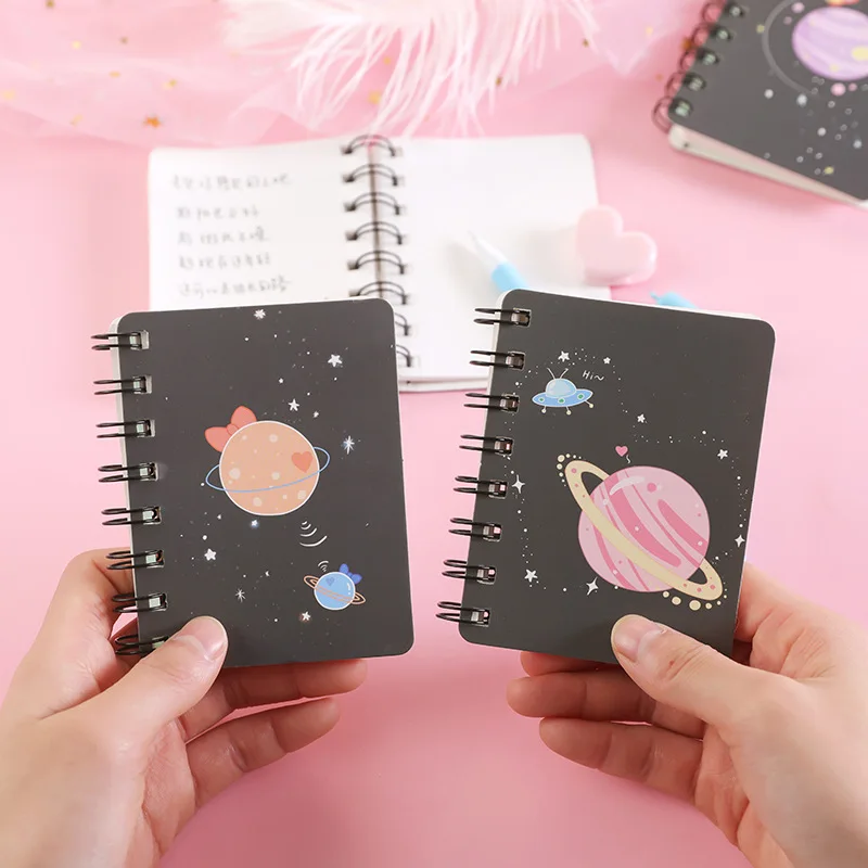 Fantasy Planet Rollover Coil Book Student Portable Pocket Notepad Mini Notebook A7 Small Book
Fantasy Planet Rollover Coil Book Student Portable Pocket Notepad Mini Notebook A7 Small Book