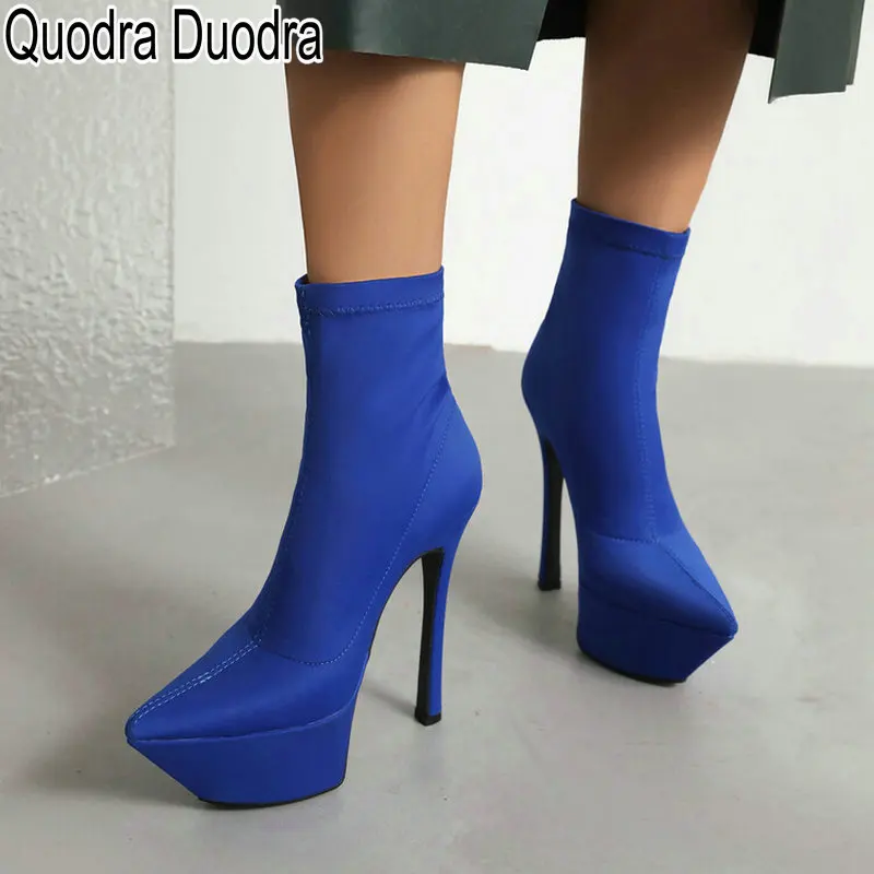 Ankle Boots New Women Shoes Thin High Heels Pointed Toe Casual Big Size 43 Female Party Quality Platform Office Fashion Slip-On
Ankle Boots New Women Shoes Thin High Heels Pointed Toe Casual Big Size 43 Female Party Quality Platform Office Fashion Slip-On