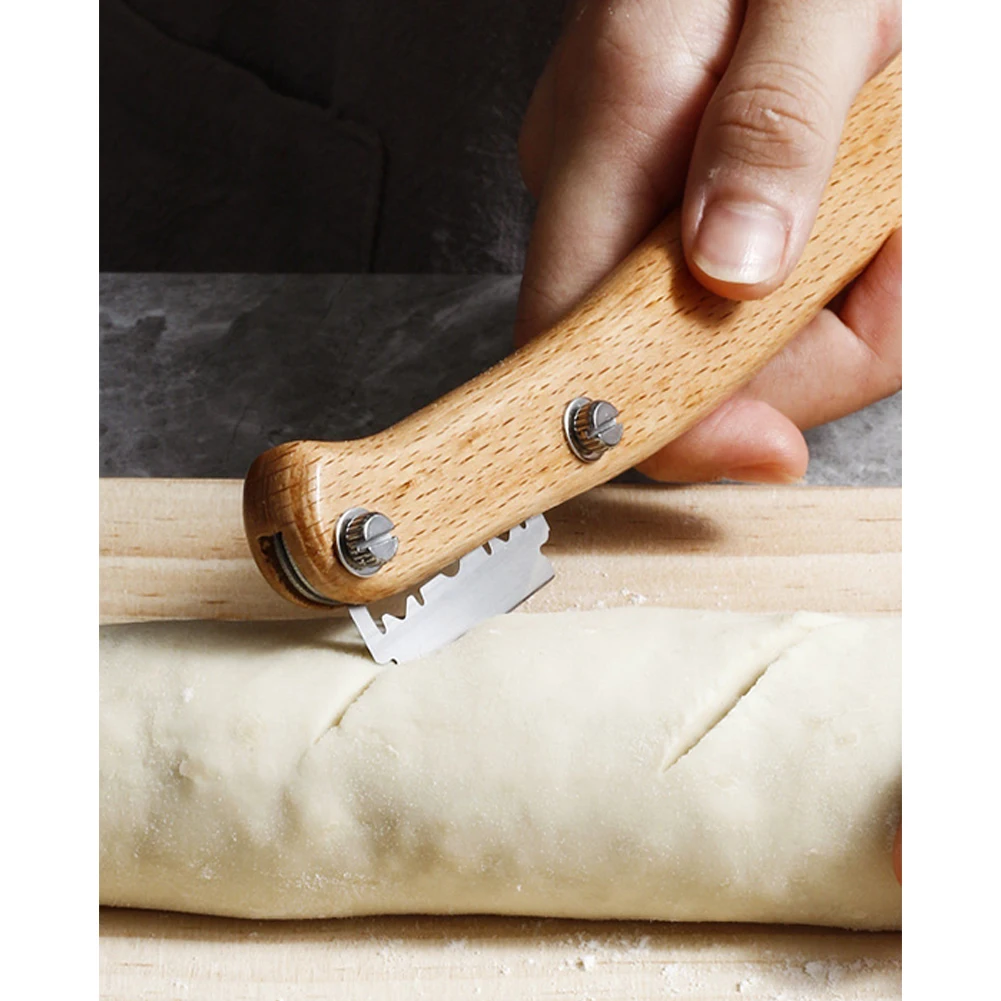 Blade Bread Cutter Bakery Bread Stainless Steel Ultra Thin Baking Tools Beech Bread Cutter Cutter Knife Durable
Blade Bread Cutter Bakery Bread Stainless Steel Ultra Thin Baking Tools Beech Bread Cutter Cutter Knife Durable