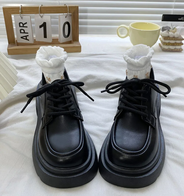 Shoes Woman 2023 Female Footwear Round Toe British Style All-Match Loafers With Fur Clogs Platform Casual Sneaker Oxfords New Dr
Shoes Woman 2023 Female Footwear Round Toe British Style All-Match Loafers With Fur Clogs Platform Casual Sneaker Oxfords New Dr