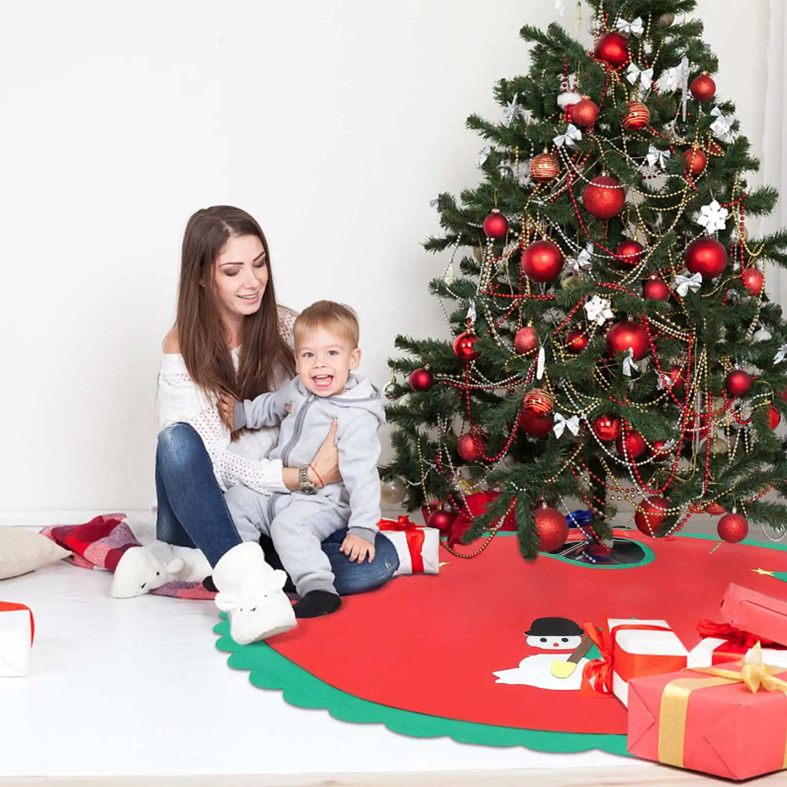Christmas Eve Christmas Tree Skirt Red Christmas Apron Living Room Mat Base Xmas Tree Decoration New Year Gift
Christmas Eve Christmas Tree Skirt Red Christmas Apron Living Room Mat Base Xmas Tree Decoration New Year Gift