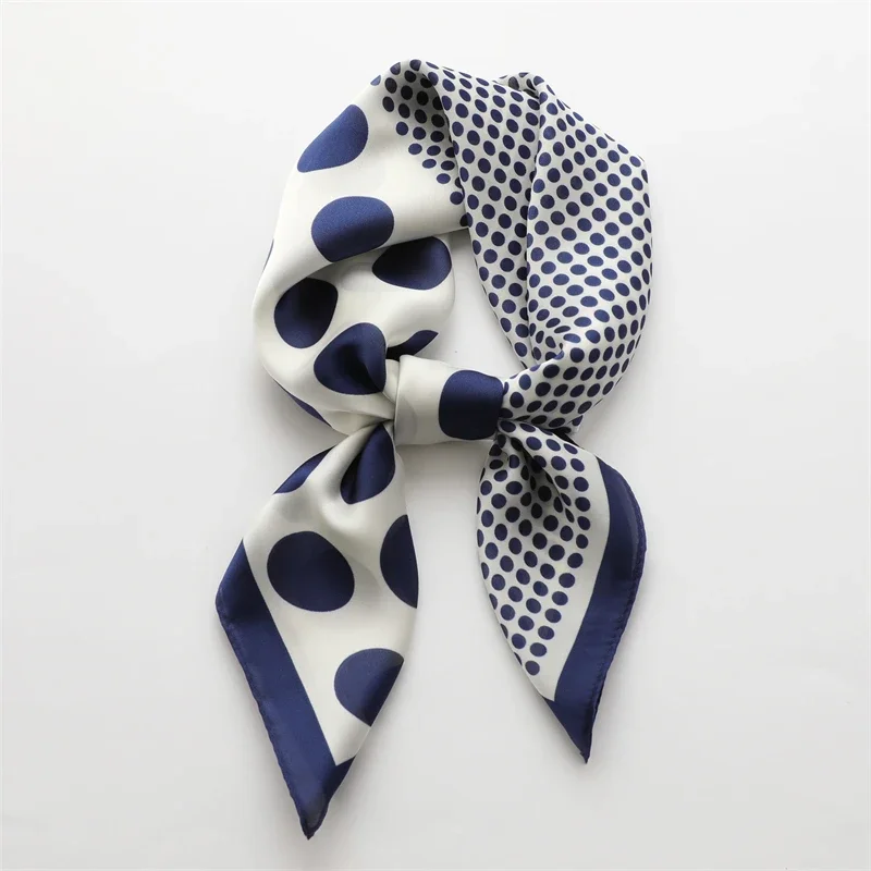 Design Dot Print Headband Scarf for Women Luxury Satin Silk 70cm Squre Scarves Neckerchief Lady Hair Bands Ribbon Scrunchies
Design Dot Print Headband Scarf for Women Luxury Satin Silk 70cm Squre Scarves Neckerchief Lady Hair Bands Ribbon Scrunchies