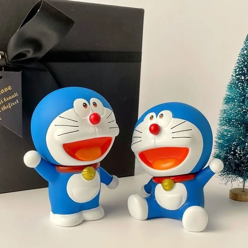 Аниме Фигурка TAKARA Doraemon, брелок для ключей, украшение автомобиля, коллекция игрушек, сувенир, приз девочке на День святого Валентина, День рождения, Рождество, подарок
Аниме Фигурка TAKARA Doraemon, брелок для ключей, украшение автомобиля, коллекция игрушек, сувенир, приз девочке на День святого Валентина, День рождения, Рождество, подарок