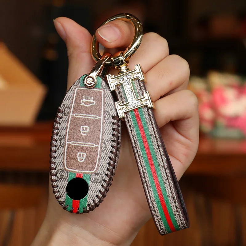 Luxury Leather Smart Car Key Case Cover Fob Protector for 14th Nissan Sylphy Teana Qashqai Xtrail Tiida Murano Keychain Holder
Luxury Leather Smart Car Key Case Cover Fob Protector for 14th Nissan Sylphy Teana Qashqai Xtrail Tiida Murano Keychain Holder