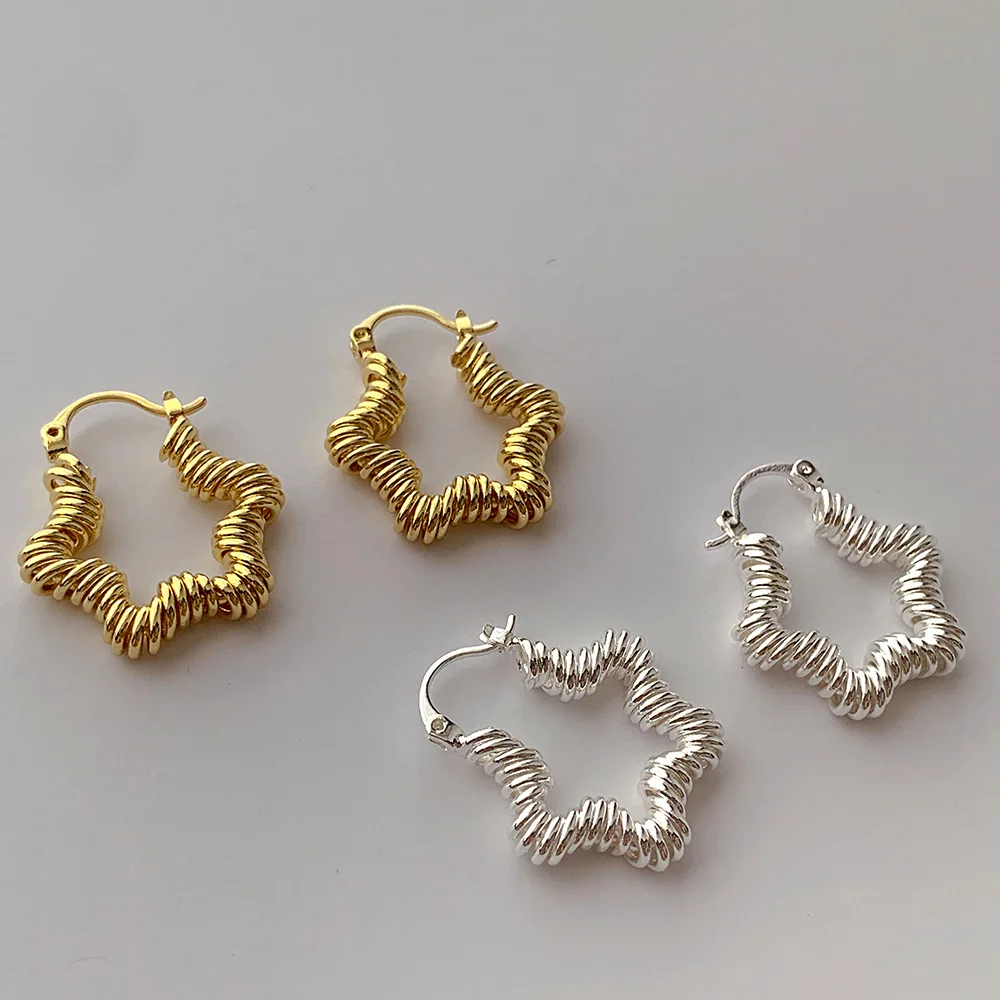 Retro Design Metal Star Ear Buckle Earrings for Women All-match Earings Jewelry
Retro Design Metal Star Ear Buckle Earrings for Women All-match Earings Jewelry