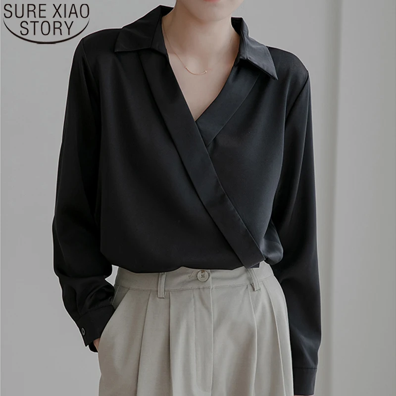 Spring 2023 New Autumn Women Satin White Blouse Fashion Elegant Office Lady Shirts V-neck Long Sleeve Tops Blusa Mujer 19649
Spring 2023 New Autumn Women Satin White Blouse Fashion Elegant Office Lady Shirts V-neck Long Sleeve Tops Blusa Mujer 19649