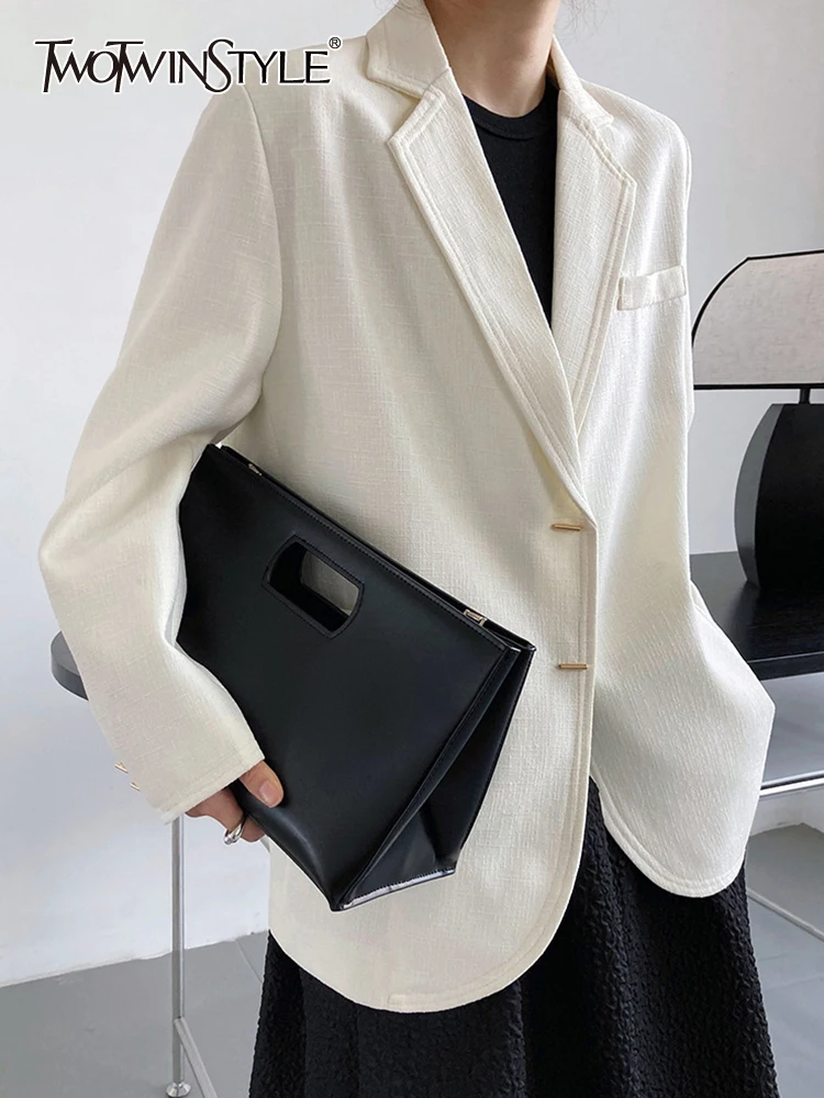 TWOTWINSTYLE Loose Temperament Blazer Female Lapel Long Sleeve Patchwork Pocket Solid Blazer For Women Fashion Clothing 2023 New
TWOTWINSTYLE Loose Temperament Blazer Female Lapel Long Sleeve Patchwork Pocket Solid Blazer For Women Fashion Clothing 2023 New