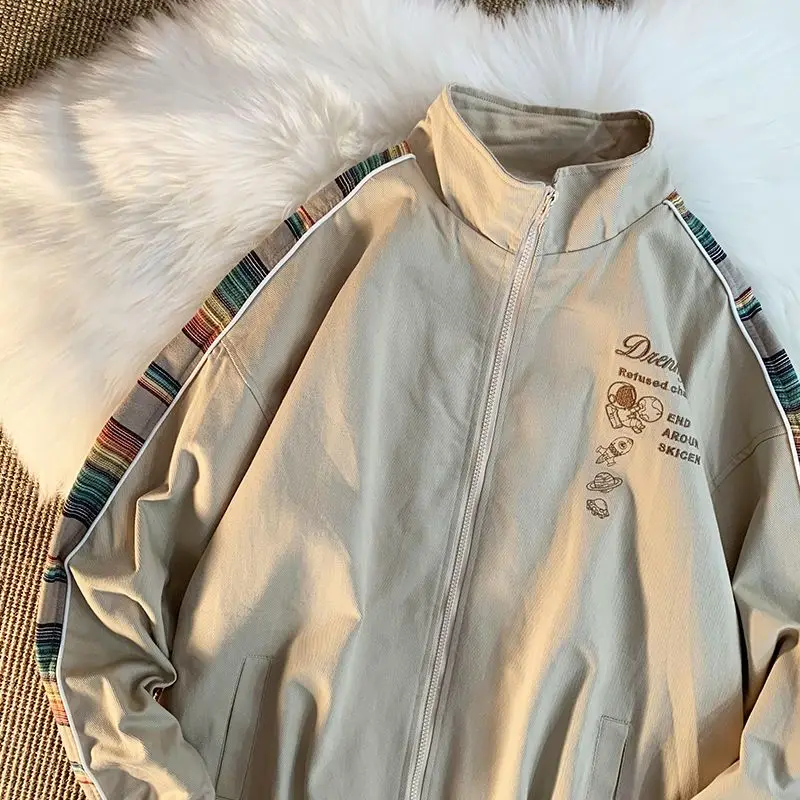 Preppy stitching techwear jacket men's designer vintage zipper coat spring autumn Hong Kong style cartoon print bomber jacket
Preppy stitching techwear jacket men's designer vintage zipper coat spring autumn Hong Kong style cartoon print bomber jacket