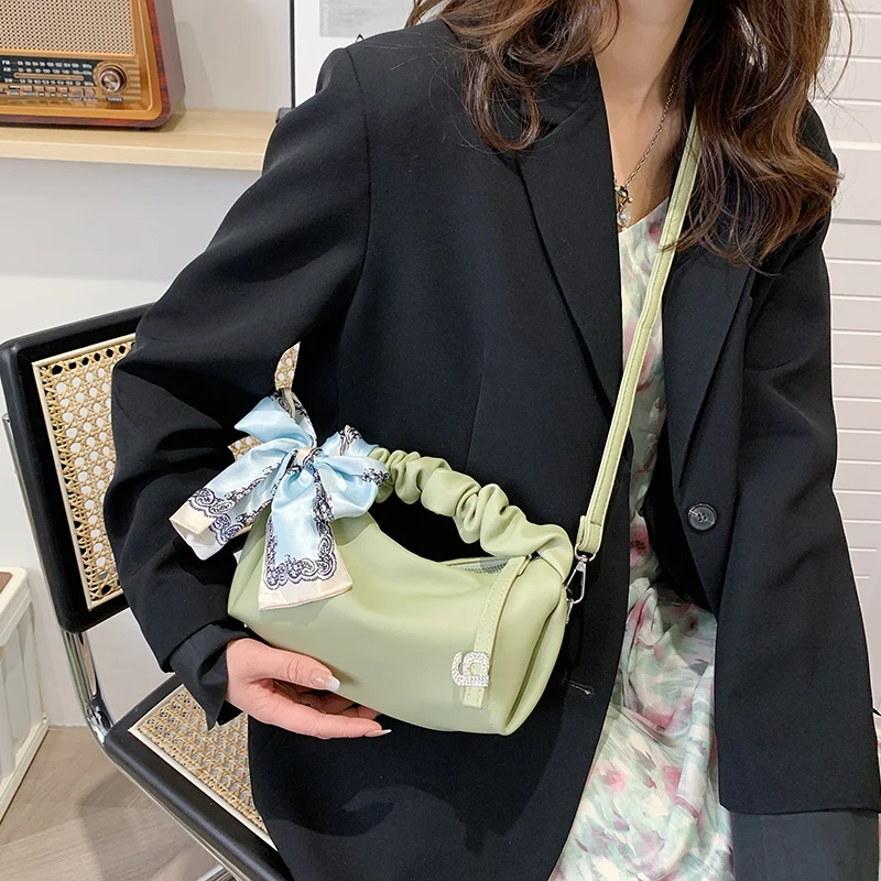 Fashion Pleated Hand Bags Women's Shoulder Bags New Purses and Handbags Luxury Designer Crossbody Bag Summer Satchels Clutch
Fashion Pleated Hand Bags Women's Shoulder Bags New Purses and Handbags Luxury Designer Crossbody Bag Summer Satchels Clutch