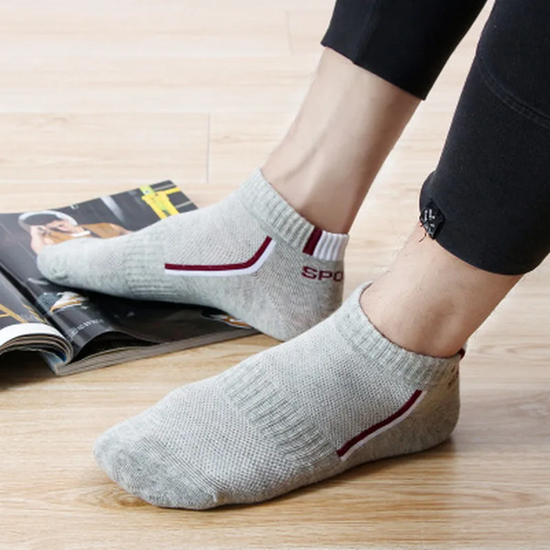 1 Pair High Quality Cotton Sports Socks Mesh Casual Athletic Summer Men Absorb Sweat Ankle Socks Breathable Thin Cut Short Size
1 Pair High Quality Cotton Sports Socks Mesh Casual Athletic Summer Men Absorb Sweat Ankle Socks Breathable Thin Cut Short Size