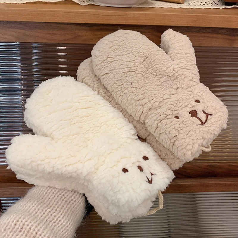 1Pair Women Girls Plush Cute Bear Claw Warm Gloves Soft Anime Cosplay Plush for Christmas Party Accessories Women Mittens
1Pair Women Girls Plush Cute Bear Claw Warm Gloves Soft Anime Cosplay Plush for Christmas Party Accessories Women Mittens