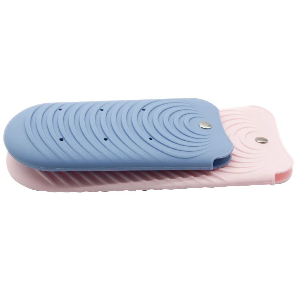 2pcs Cover Hair Curler Protector Pad for Salon Inside Home Indoor
2pcs Cover Hair Curler Protector Pad for Salon Inside Home Indoor