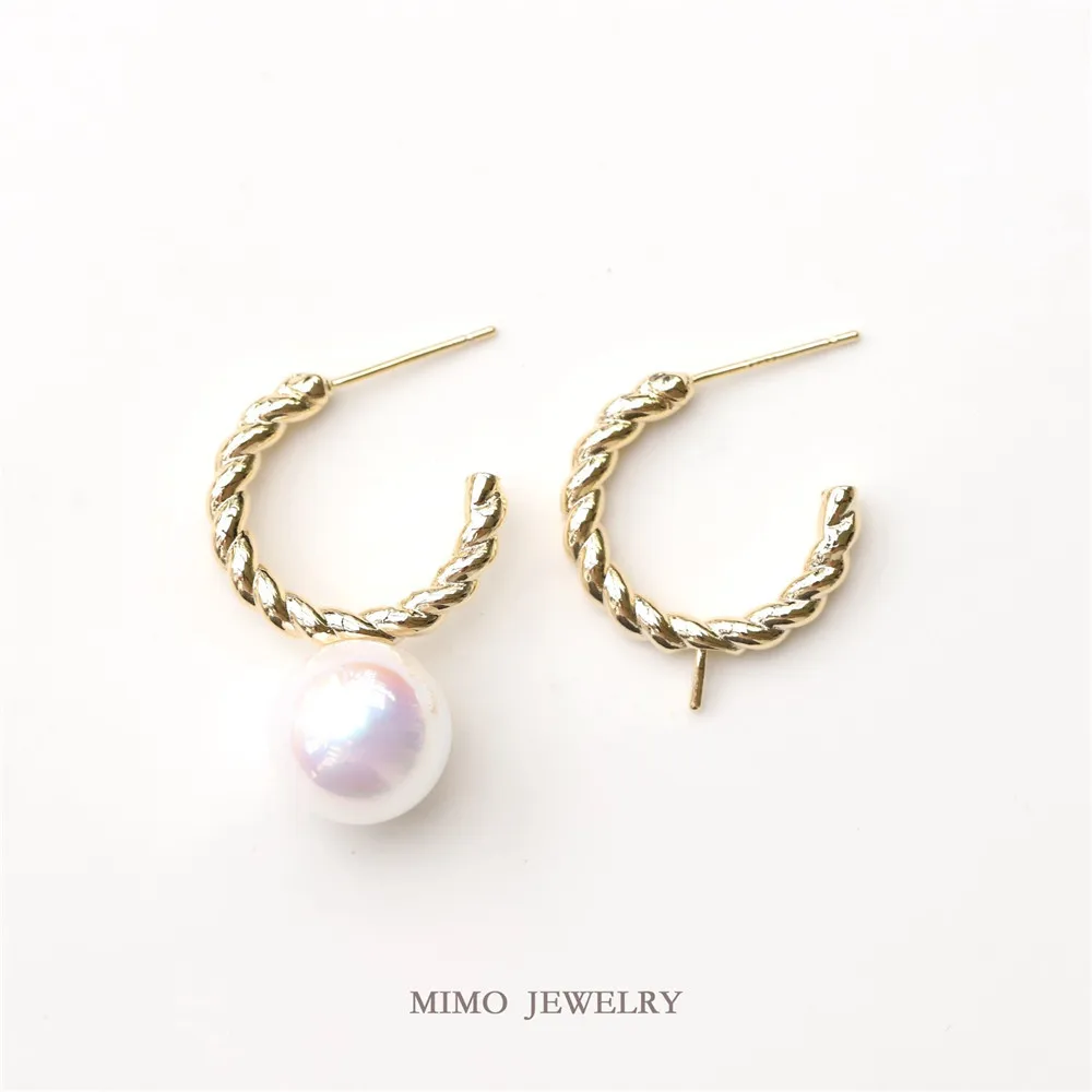 Color preservation copper gold plated twist button pattern C-shaped sticky beads 925 silver needle earring DIY earring accessori
Color preservation copper gold plated twist button pattern C-shaped sticky beads 925 silver needle earring DIY earring accessori