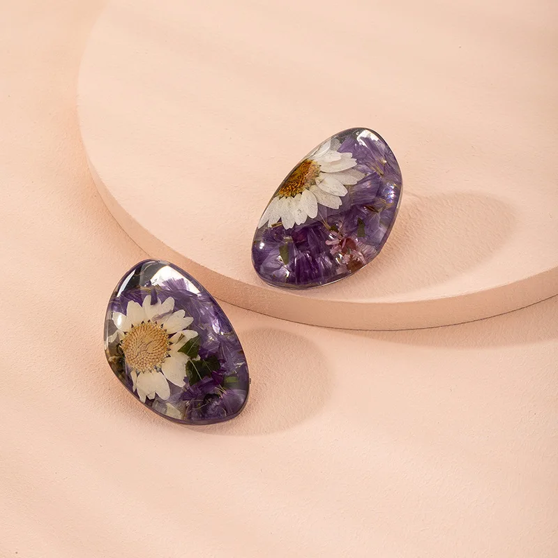 Cute Dried Flower Studs Earring Women Natural Flower Resin Earrings Unique Pressed Real Floral Small Studs For Girls Jewelry
Cute Dried Flower Studs Earring Women Natural Flower Resin Earrings Unique Pressed Real Floral Small Studs For Girls Jewelry