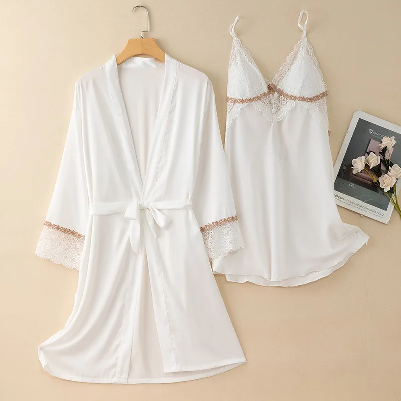 Satin V-Neck Sleepwear With Strap Nightgown Robe Suit Women Bridal Bridesmaid Kimono Bathrobe Gown Sexy Lingerie
Satin V-Neck Sleepwear With Strap Nightgown Robe Suit Women Bridal Bridesmaid Kimono Bathrobe Gown Sexy Lingerie