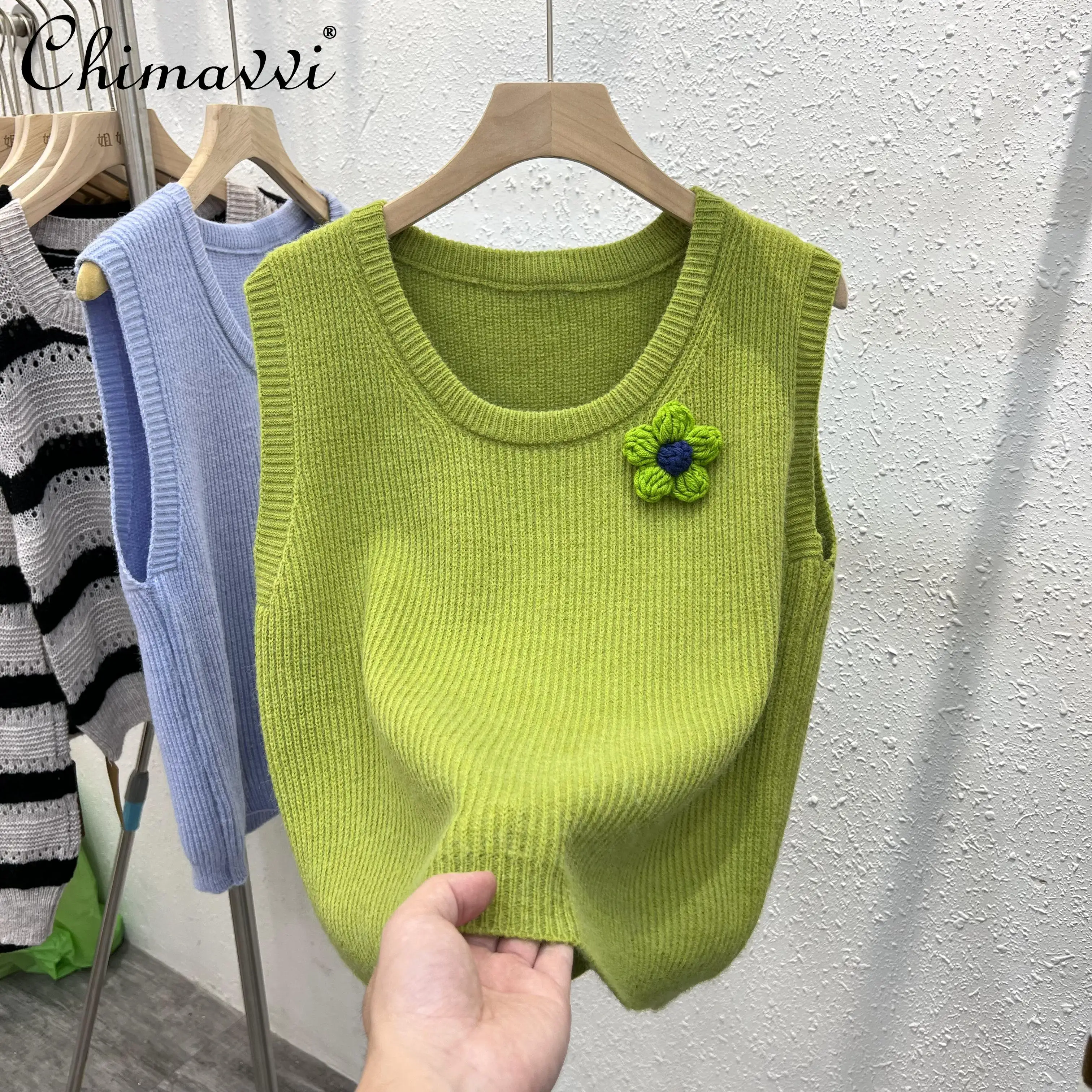 Autumn Winter New Fashion Flower Knitted Vest Women's Round Neck Pullover Sleeveless Sweater Outer Wear Solid Color Top Vest
Autumn Winter New Fashion Flower Knitted Vest Women's Round Neck Pullover Sleeveless Sweater Outer Wear Solid Color Top Vest