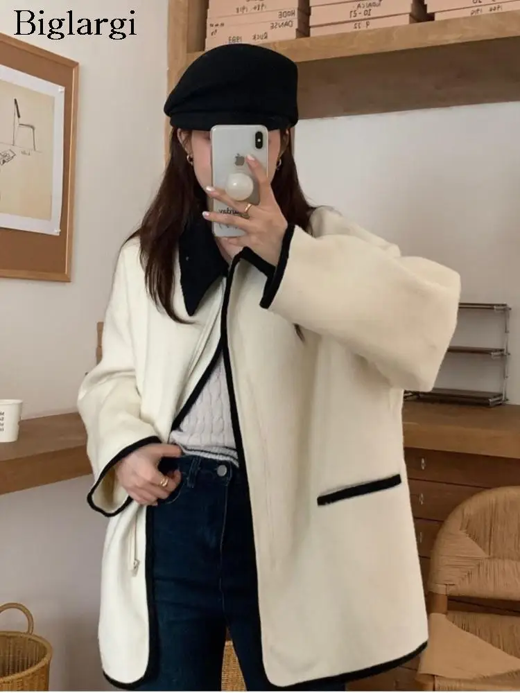 Autumn Winter Wool Coat Women Fashion Striped Patchwork Ladies Jackets Korean Loose Casual Long Sleeve Woman Jackets Coats 2023
Autumn Winter Wool Coat Women Fashion Striped Patchwork Ladies Jackets Korean Loose Casual Long Sleeve Woman Jackets Coats 2023