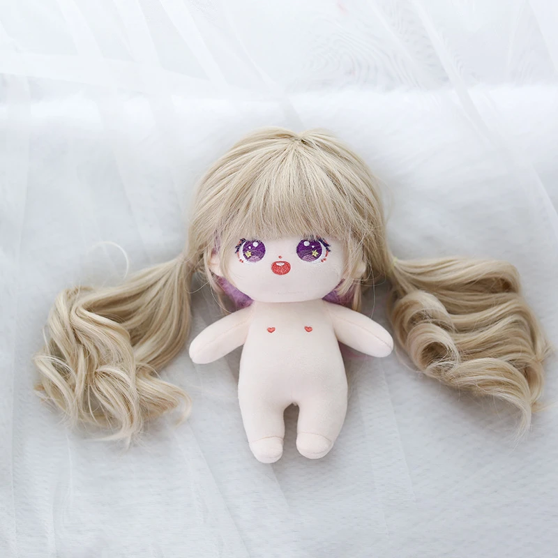 

Free Beauty Synthetic Wig Cute Long Curly Blond Hair With Bangs For 20cm Cotton Doll High Temperature Fiber Plush Doll Accessory