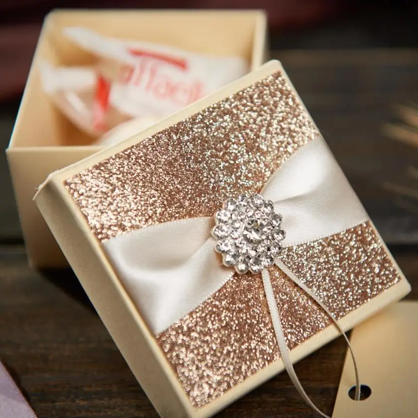 50x Gold Party Candy Box Customized Gift Favors Package for Wedding Bridal Shower Engagement Birthday
50x Gold Party Candy Box Customized Gift Favors Package for Wedding Bridal Shower Engagement Birthday