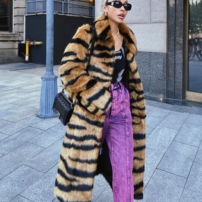 Faux Tiger Fur Loose Jacket Coat Women Casual High Street Long Outerwear Warm Winter Overcoat Fashion Fur Faux Fur Coat Fur Coat
Faux Tiger Fur Loose Jacket Coat Women Casual High Street Long Outerwear Warm Winter Overcoat Fashion Fur Faux Fur Coat Fur Coat