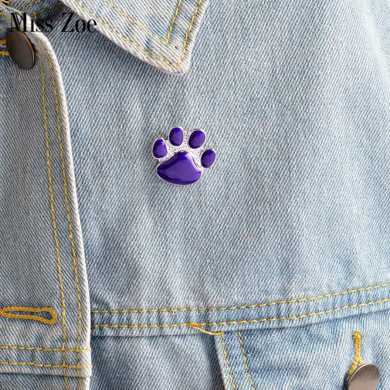 10 PCS / LOT Purple Dog paw pin Cute Cartoon brooch Cat Kitten Paw Brooch Pins Puppy claw Badge Gift Jewelry for pet owners
10 PCS / LOT Purple Dog paw pin Cute Cartoon brooch Cat Kitten Paw Brooch Pins Puppy claw Badge Gift Jewelry for pet owners