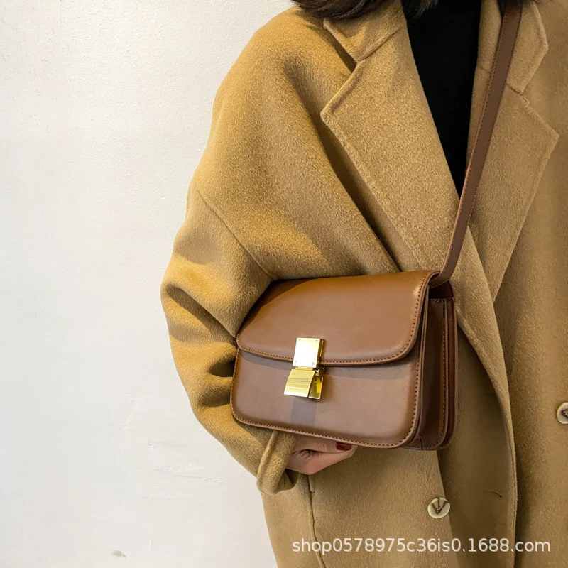 Женская сумка с принтом тофу, сумка через плечо с текстурой хлеба, в стиле древних путей, популярная в этом году, посылка 
Женская сумка с принтом тофу, сумка через плечо с текстурой хлеба, в стиле древних путей, популярная в этом году, посылка