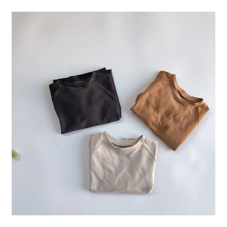 Children's wear Spring and Autumn 2022 New style boys' loose edge solid color long sleeve T-shirt girls' bottoming shirt top
Children's wear Spring and Autumn 2022 New style boys' loose edge solid color long sleeve T-shirt girls' bottoming shirt top