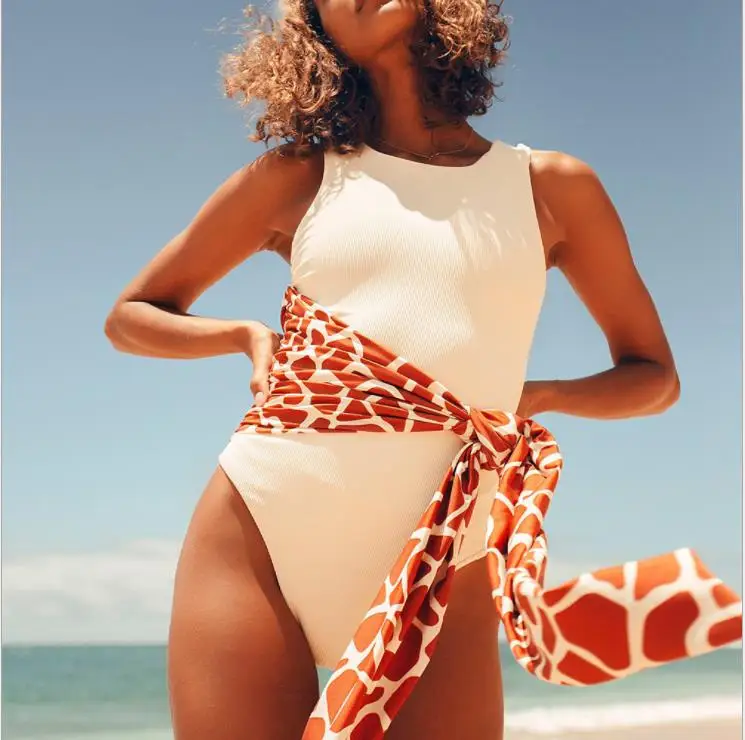 Women’s Solid Color Swimsuit Sleeveless Back Zipper Closure Tank Swimwear with Vacation Style Printed Waistband
Women’s Solid Color Swimsuit Sleeveless Back Zipper Closure Tank Swimwear with Vacation Style Printed Waistband