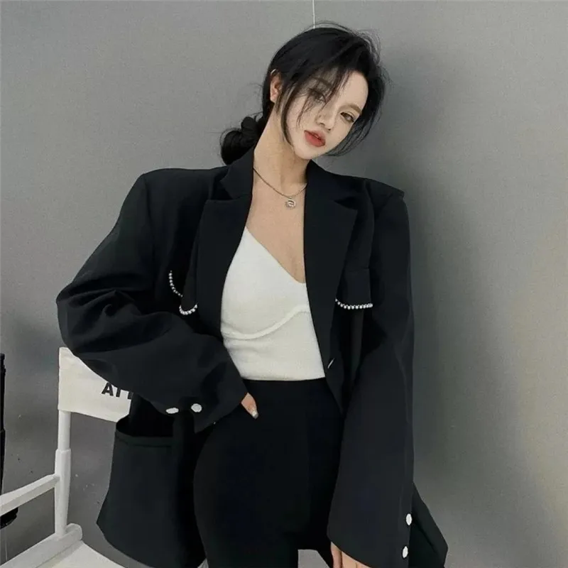 Office Lady Black Blazer Jacket Women Vintage Loose Pearl Fashion Coat Female Elegant Outerwear Harajuku Casual Suit Coat
Office Lady Black Blazer Jacket Women Vintage Loose Pearl Fashion Coat Female Elegant Outerwear Harajuku Casual Suit Coat