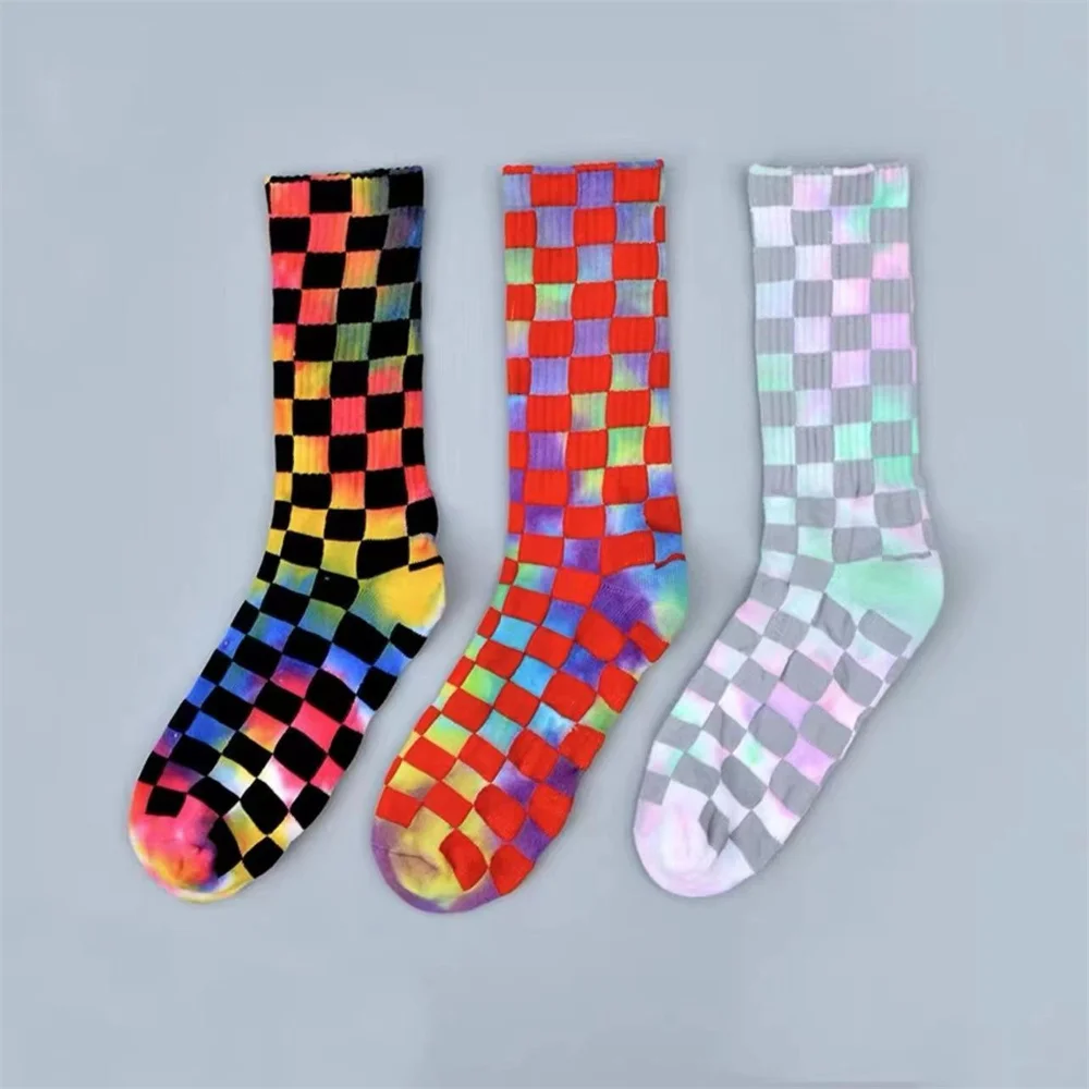 Chessboard lattice mosaic men's and women's street stockings color thickened skateboard towel socks
Chessboard lattice mosaic men's and women's street stockings color thickened skateboard towel socks
