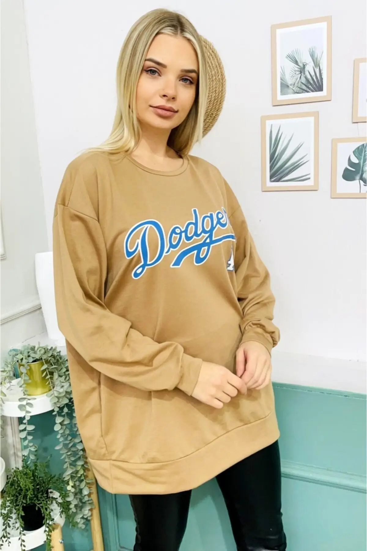 Женская модель 2022, новые дизайнерские пуловеры на все сезоны, флисовые толстовки с капюшоном
Женская модель 2022, новые дизайнерские пуловеры на все сезоны, флисовые толстовки с капюшоном