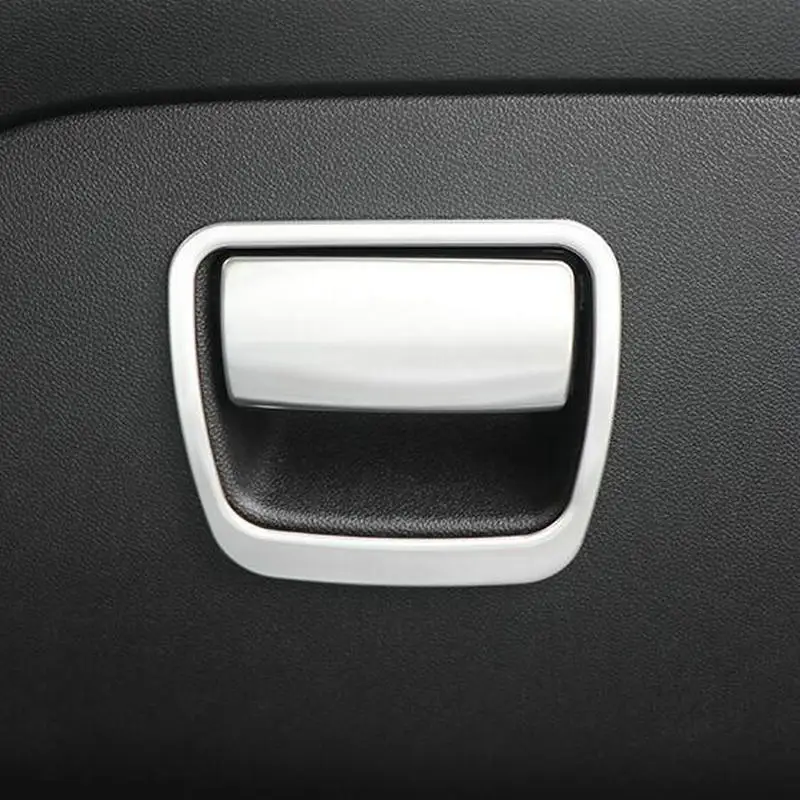 SBTMY 2PCS/SET Automobile glove box handle carbon fiber stainless steel decorative frame for Chevrolet Trax 2019
SBTMY 2PCS/SET Automobile glove box handle carbon fiber stainless steel decorative frame for Chevrolet Trax 2019