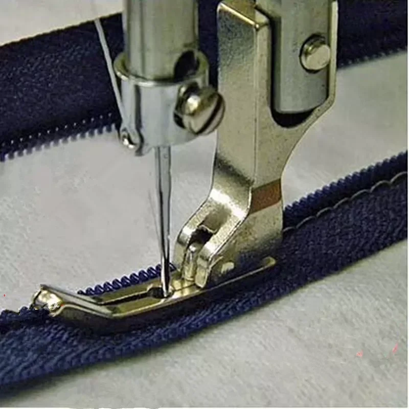 Industrial sewing machine presser foot flatcar 0.3 presser zipper foot # P363 toothpick thin steel presser foot AA7182-2
Industrial sewing machine presser foot flatcar 0.3 presser zipper foot # P363 toothpick thin steel presser foot AA7182-2