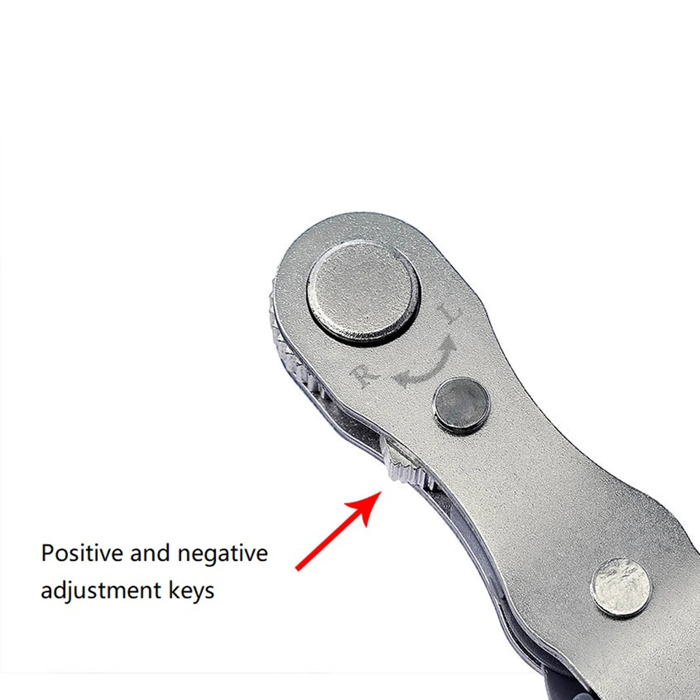 1PC Mini Ratchet Wrench With 4pcs Screwdriver Bit Hexagon Torx Bidirectional Control For Single/Double Head Screwdriver Drill
1PC Mini Ratchet Wrench With 4pcs Screwdriver Bit Hexagon Torx Bidirectional Control For Single/Double Head Screwdriver Drill