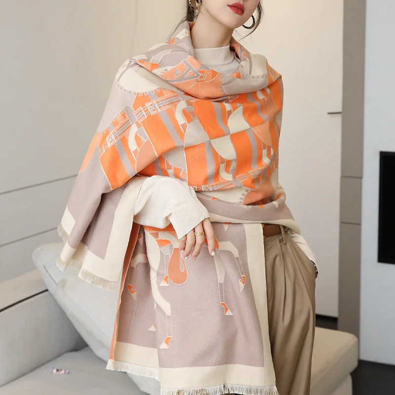 2021 Fashion Print Scarf for Women Winter Cashmere Pashmina Scarves Shawls Female Thick Blanket Wraps Foulard Bufanda
2021 Fashion Print Scarf for Women Winter Cashmere Pashmina Scarves Shawls Female Thick Blanket Wraps Foulard Bufanda