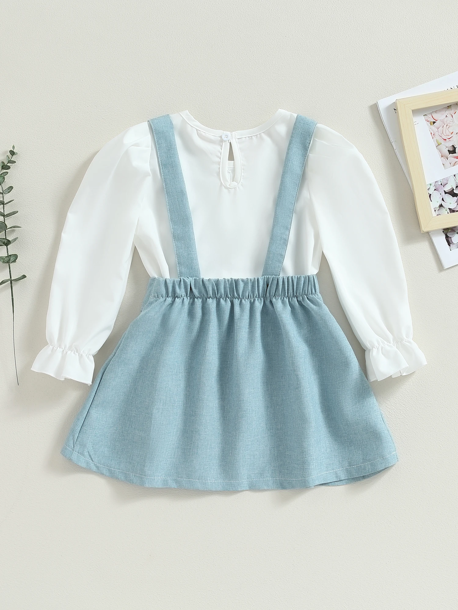 Cute Baby Girls Autumn Winter Dress Set with Long Sleeve Button Down Shirt and Pleated Suspender Skirt
Cute Baby Girls Autumn Winter Dress Set with Long Sleeve Button Down Shirt and Pleated Suspender Skirt