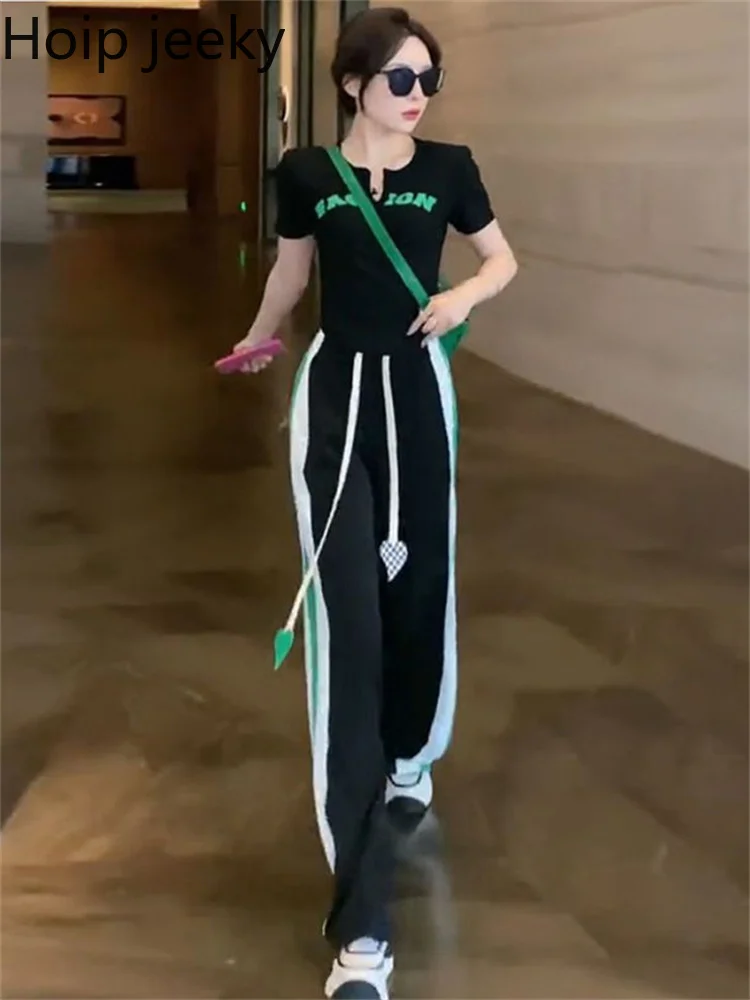 Hoip Jeeky Leisure Sports Suits Women Summer Sportswear V Neck Shirt+High Waist Wide-Leg Pants Two-Piece Fitness Exercise Trend
Hoip Jeeky Leisure Sports Suits Women Summer Sportswear V Neck Shirt+High Waist Wide-Leg Pants Two-Piece Fitness Exercise Trend